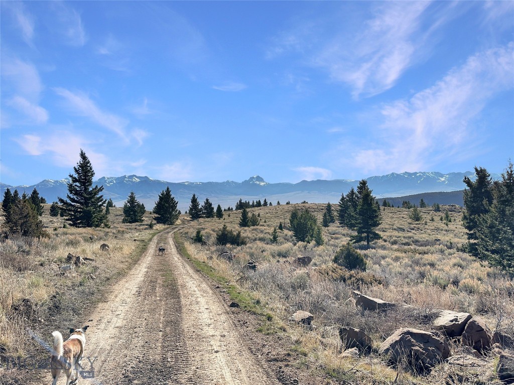 Shining Mountain Unit III - Residential