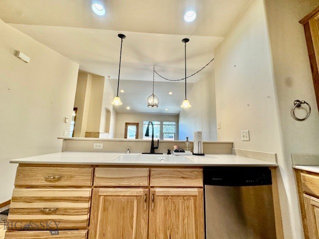 Lessley Estates Condo - Residential