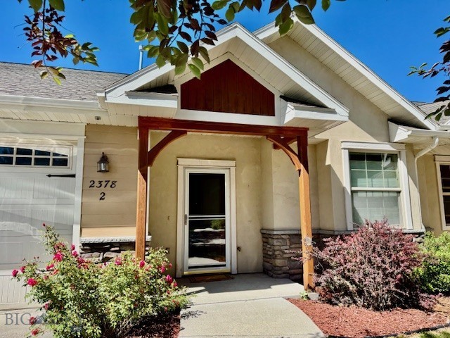 Lessley Estates Condo - Residential