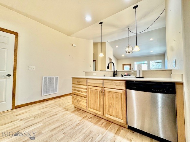 Lessley Estates Condo - Residential