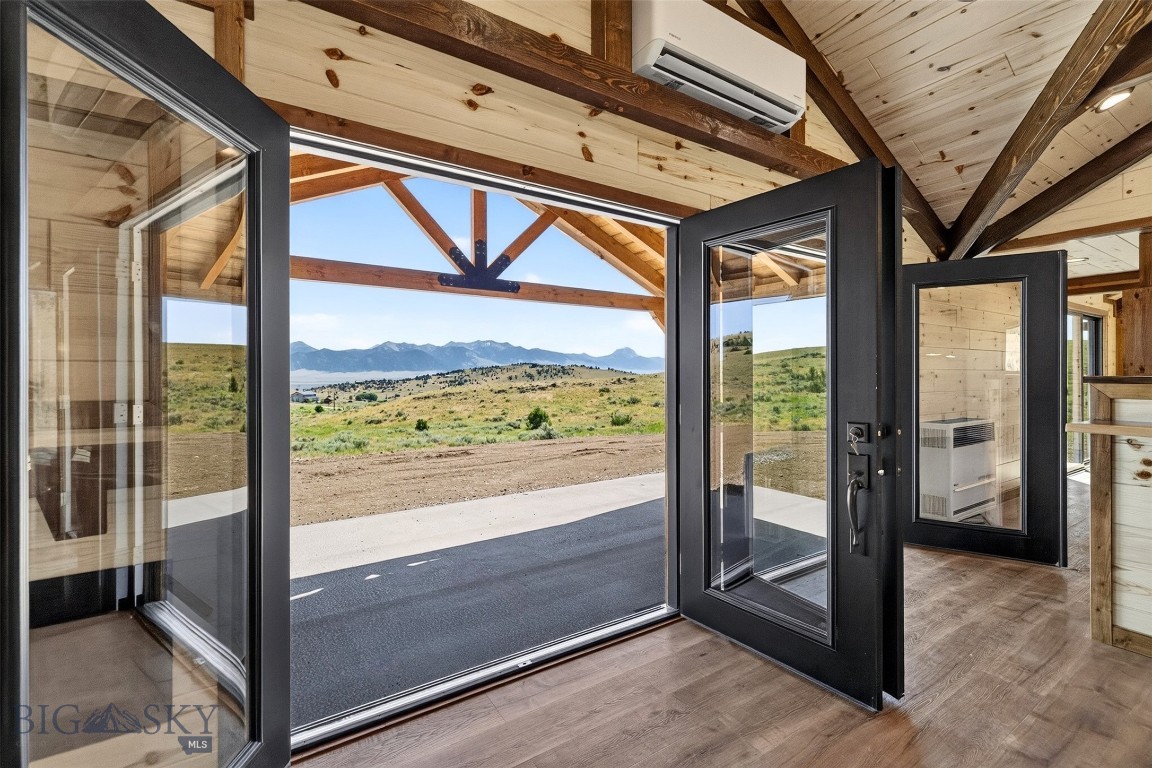 Shining Mountain Unit I - Residential