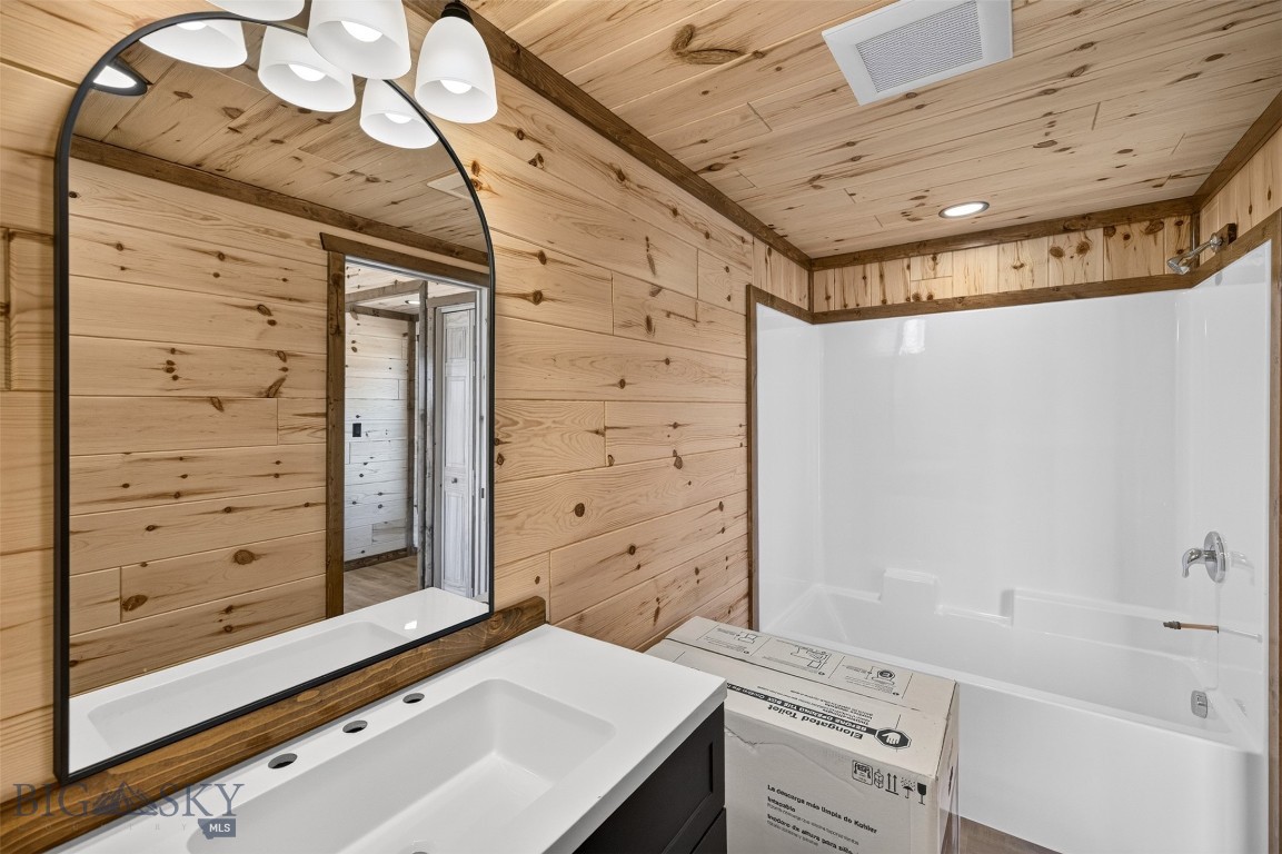 Shining Mountain Unit I - Residential