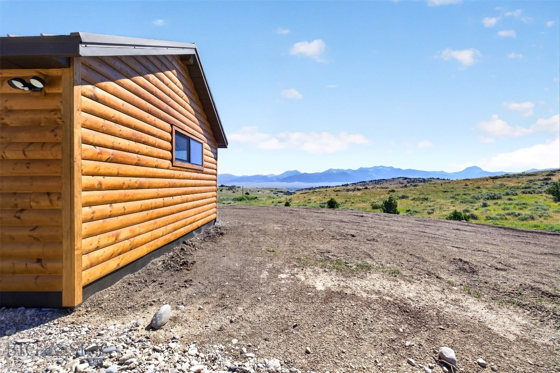 Shining Mountain Unit I - Residential