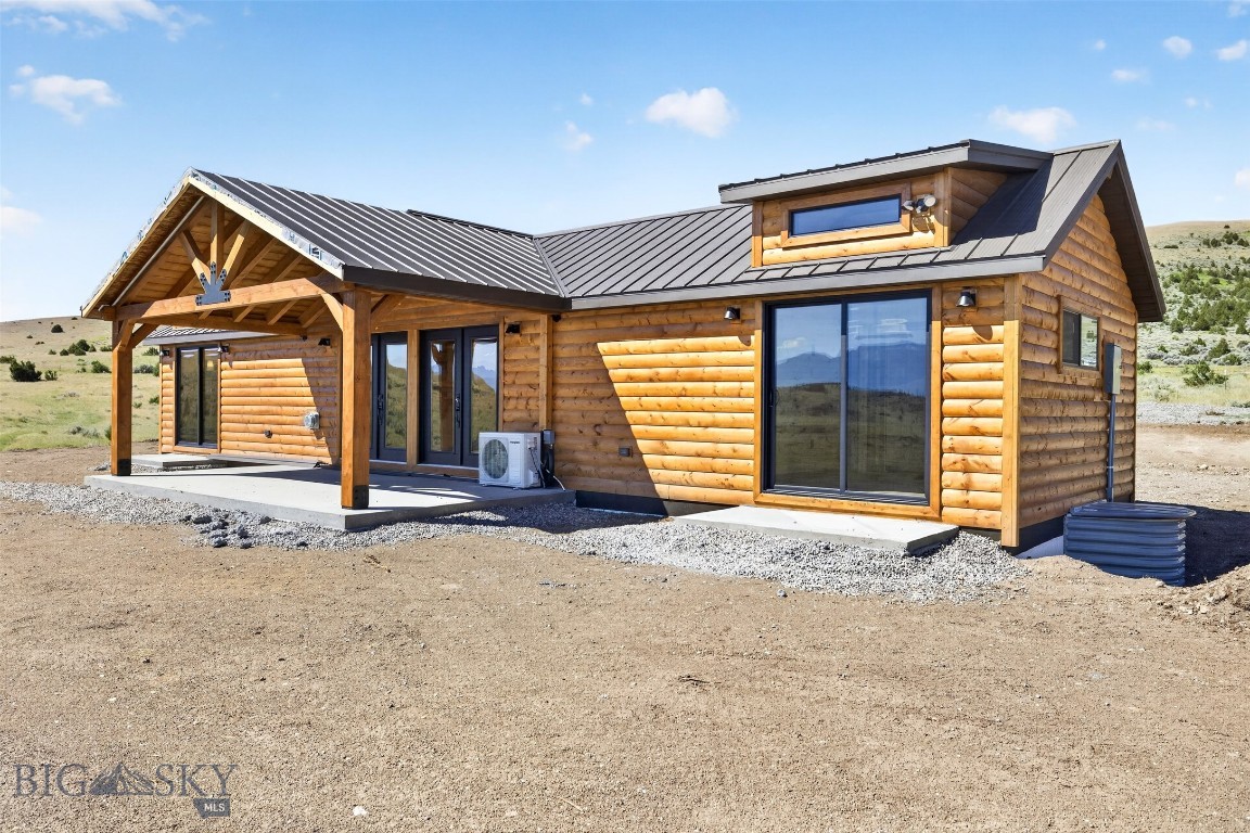 Shining Mountain Unit I - Residential