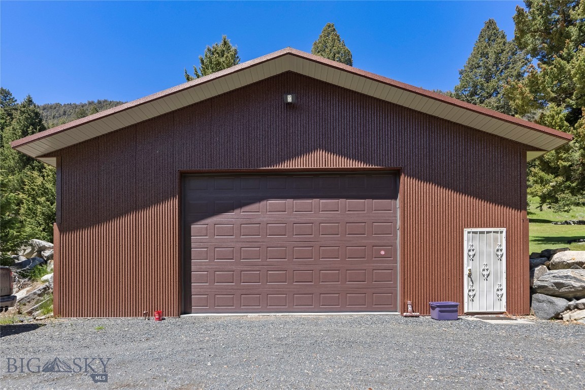 Whispering Pines - Residential