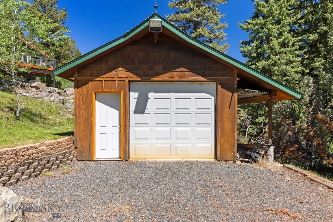 Whispering Pines - Residential