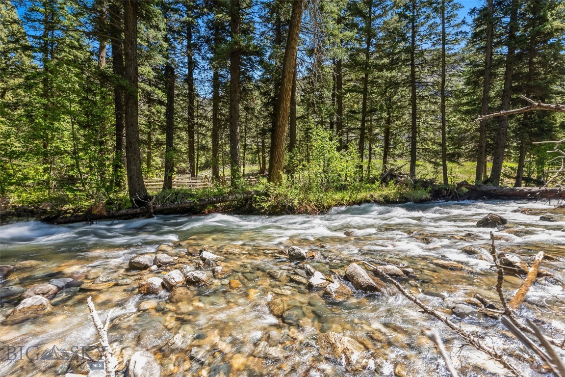 Whispering Pines - Residential