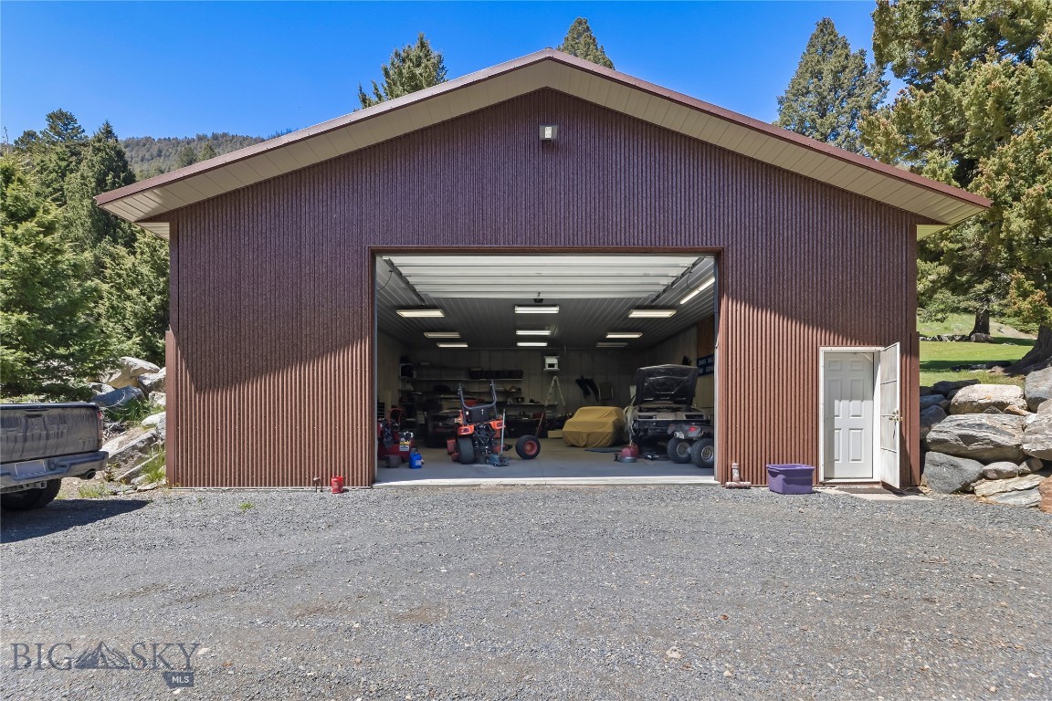 Whispering Pines - Residential