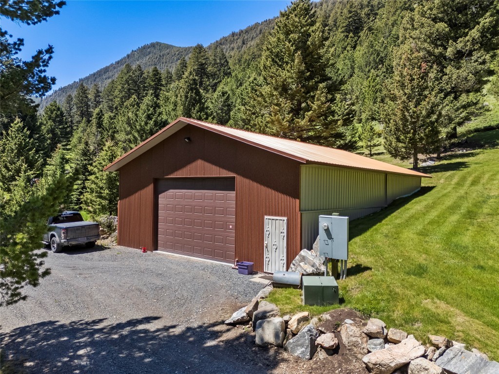 Whispering Pines - Residential