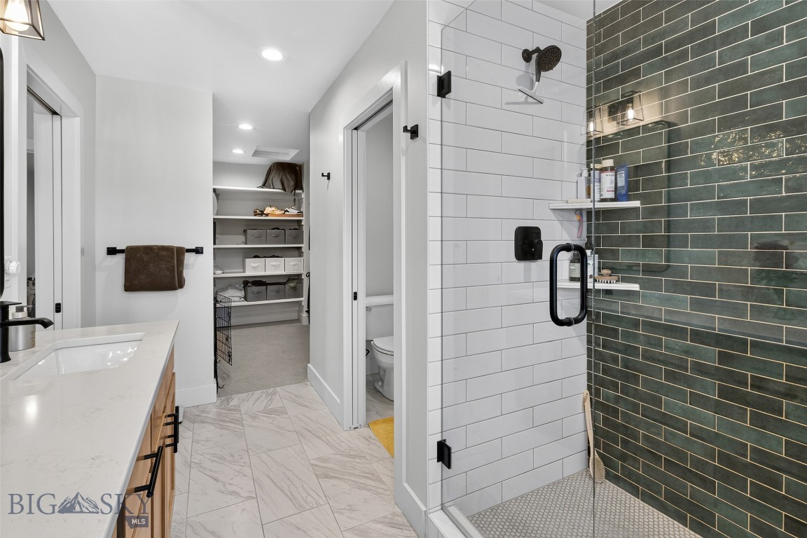 Oak Springs - Residential
