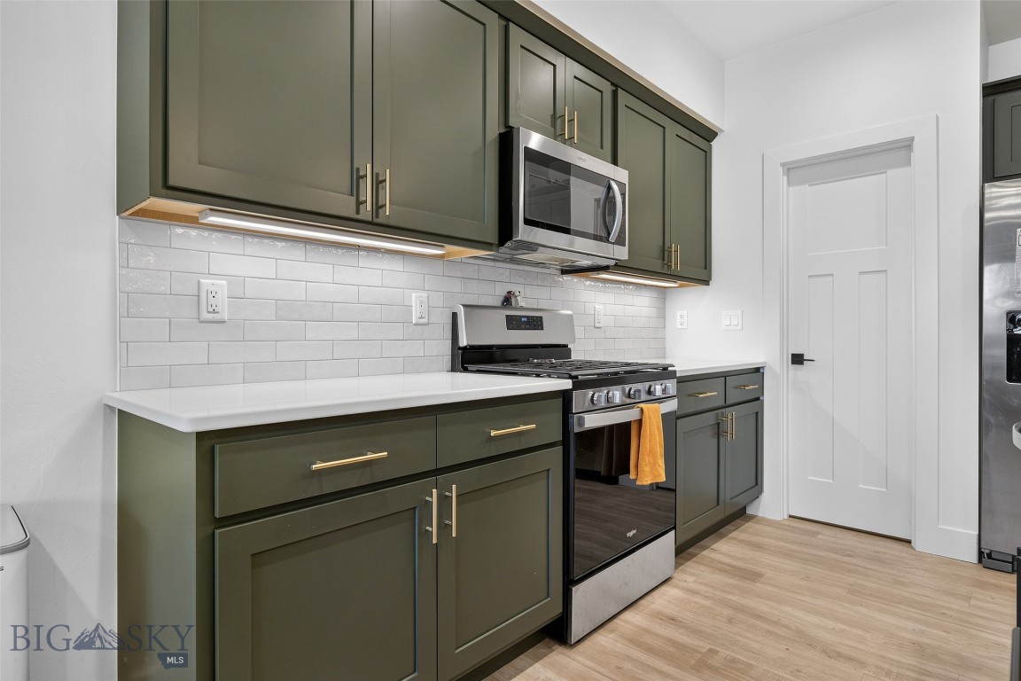 Oak Springs - Residential