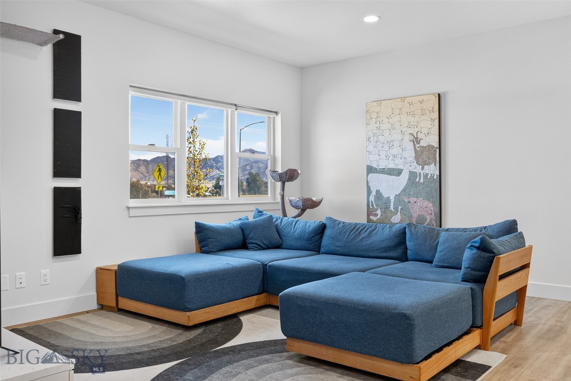 Oak Springs - Residential