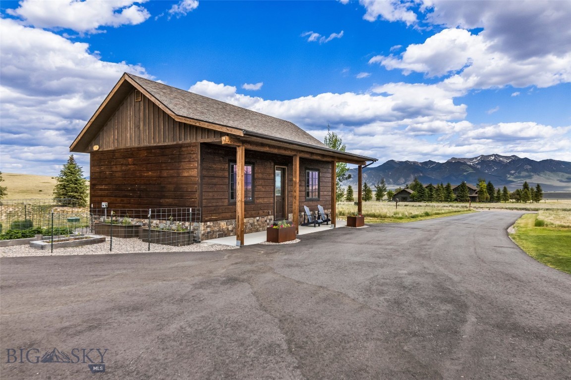 Bull Wheel Ranch - Residential