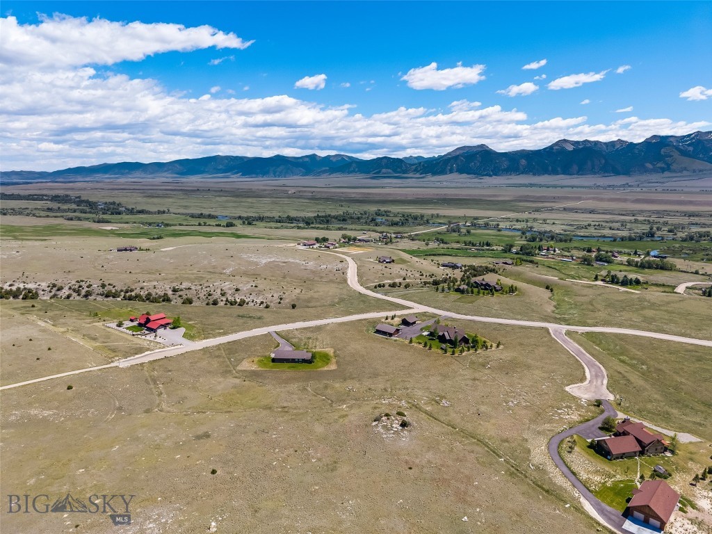 Bull Wheel Ranch - Residential