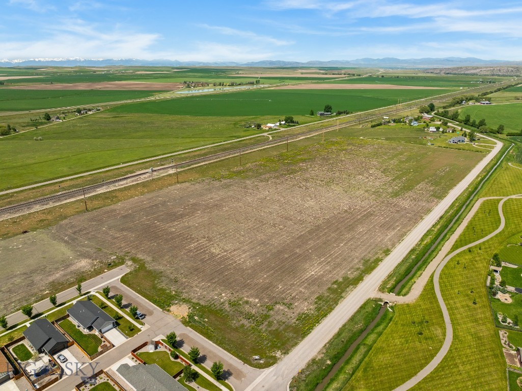 Centennial Village - Land