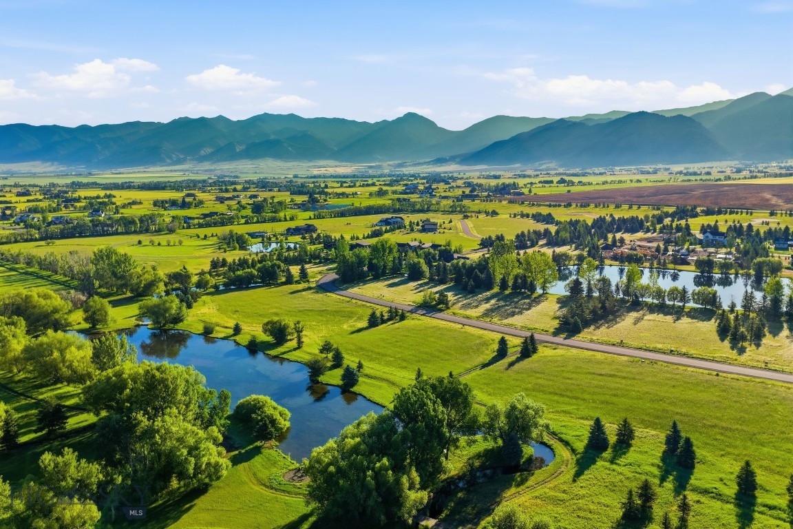 Bridger Lake Meadows - Land