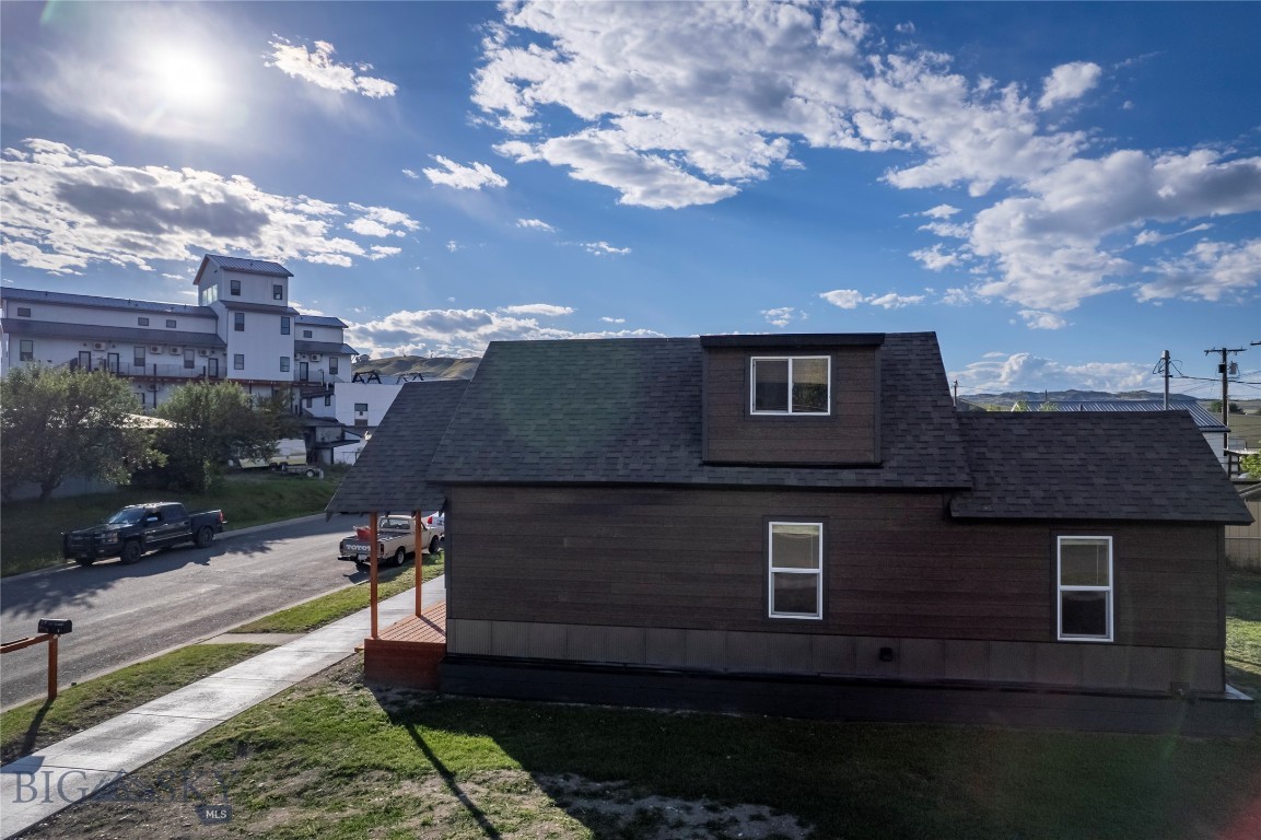 Riverside Addition - Residential