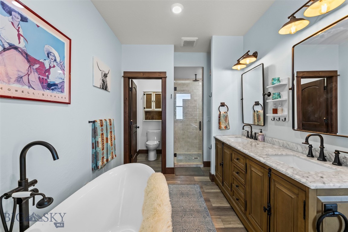 Shining Mountain Unit II - Residential