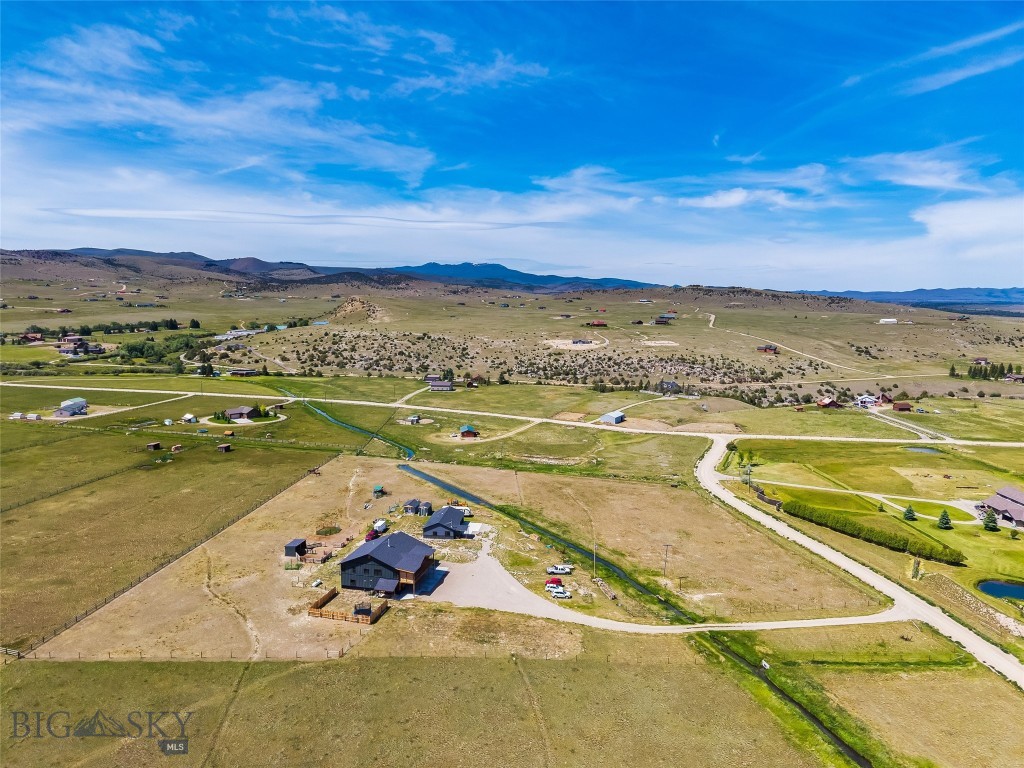 Shining Mountain Unit II - Residential