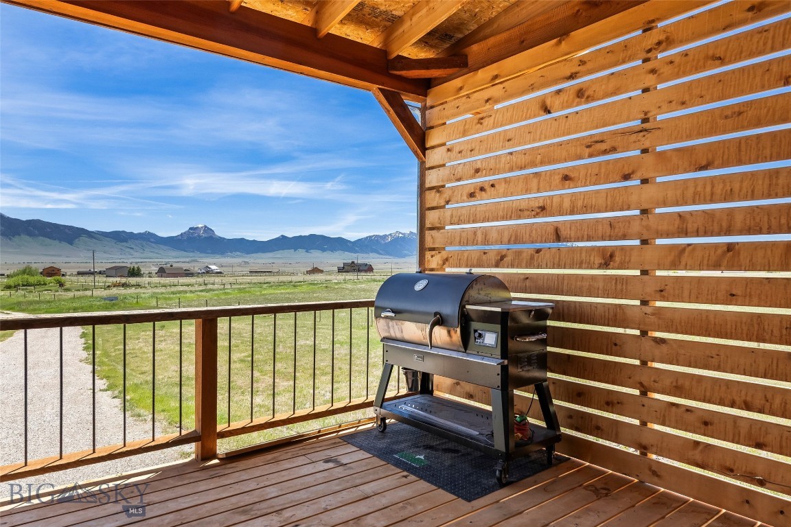 Shining Mountain Unit II - Residential