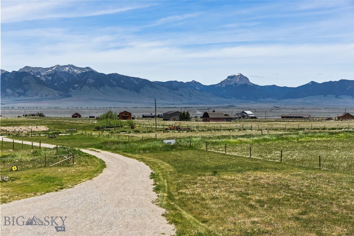 Shining Mountain Unit II - Residential