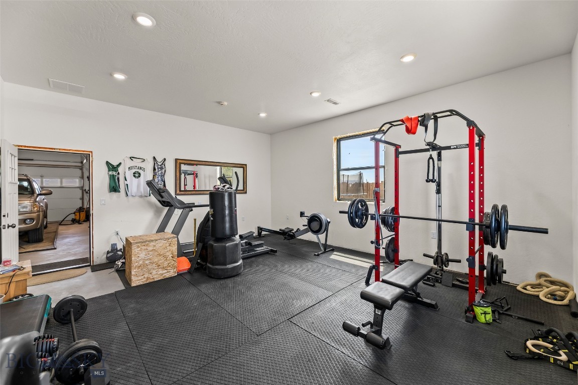 Shining Mountain Unit II - Residential