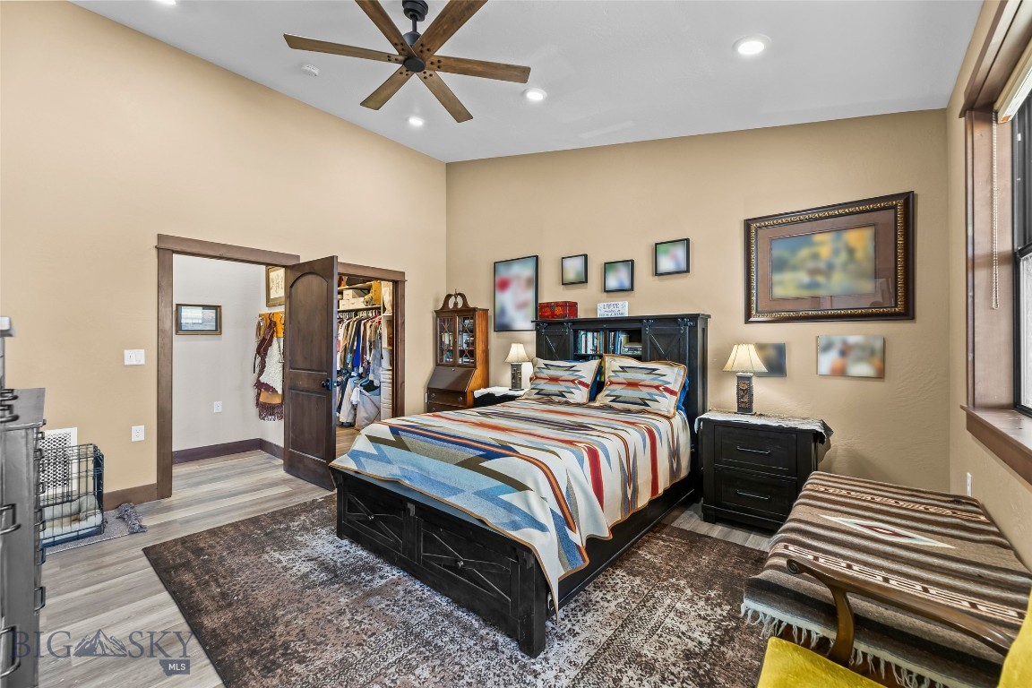 Shining Mountain Unit II - Residential