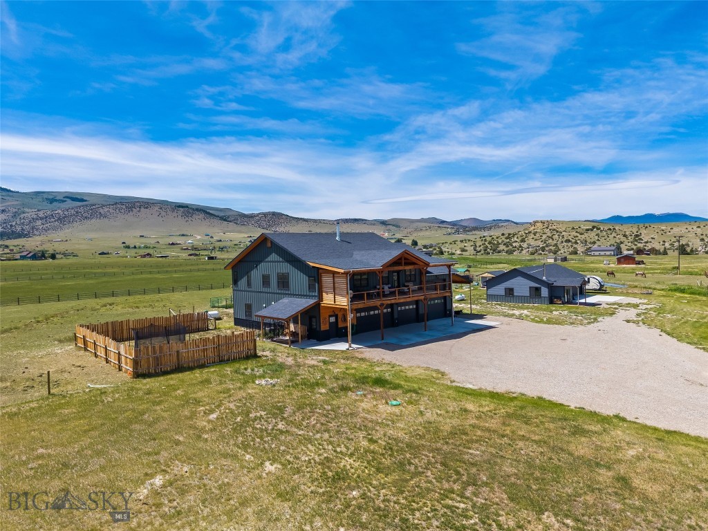 Shining Mountain Unit II - Residential