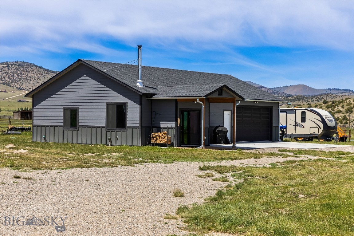 Shining Mountain Unit II - Residential