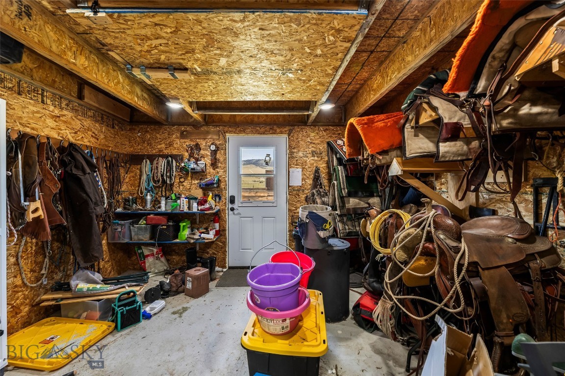 Shining Mountain Unit II - Residential