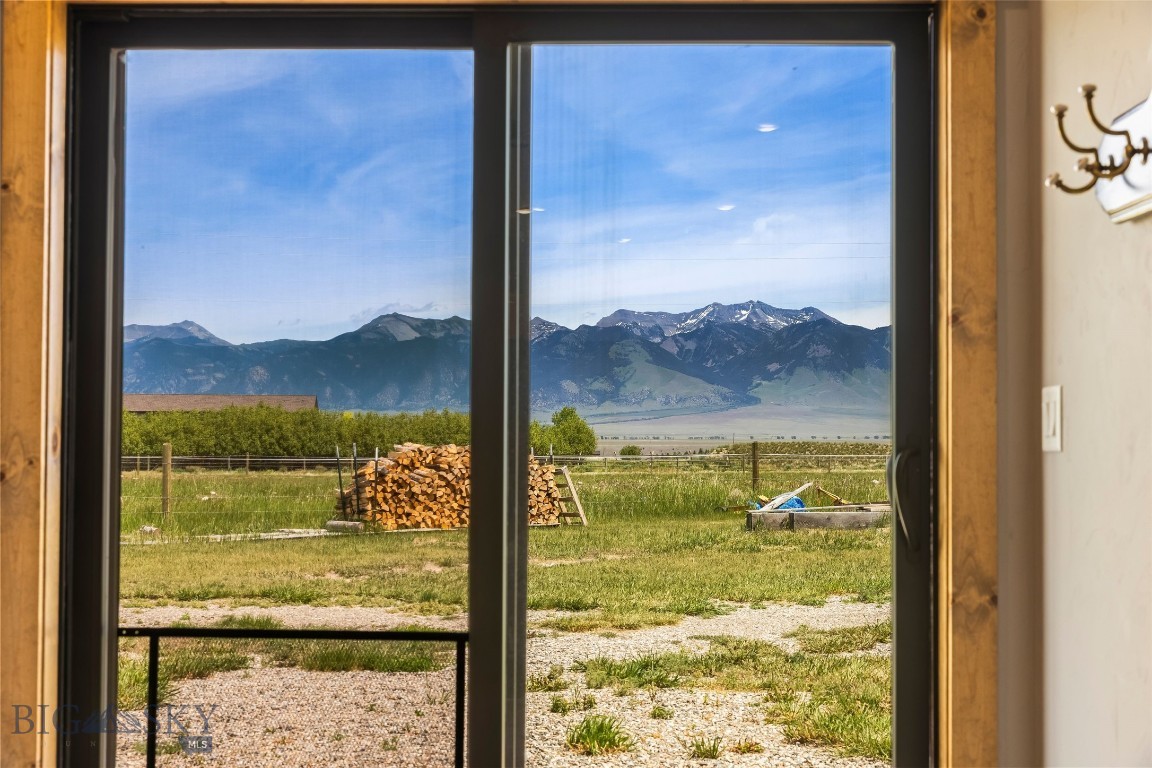 Shining Mountain Unit II - Residential