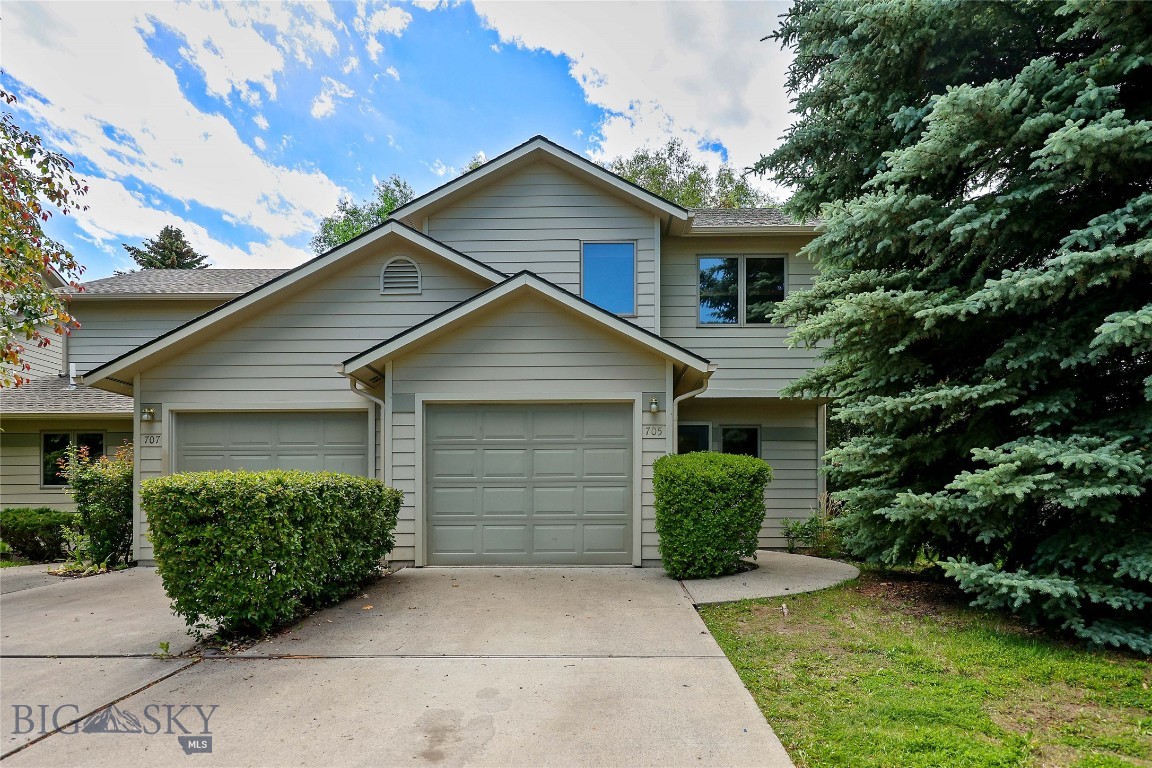 Ideally located in Bozeman’s desirable south side directly across from Montana State University, this beautifully refreshed Willow Creek residence offers 1,790± square feet of comfortable, low-maintenance living with a large primary and two other bedrooms, two and a half baths, and an attached single-car garage. Fresh interior paint throughout, custom window treatments, and a warm blend of beautiful hardwood flooring and brand-new bedroom carpeting create a truly move-in-ready atmosphere. The kitchen features stainless steel appliances and opens seamlessly to the inviting living and dining spaces. Generous closets and abundant storage add everyday functionality, and the private back patio provides the perfect setting for outdoor dining, entertaining, or simply relaxing. Whether you're looking for a primary residence, a university-area home, or an easy lock-and-leave property, this location offers exceptional convenience with campus, south-side cafés and shops, neighborhood trails, and downtown Bozeman's restaurants all within an easy commute. Enjoy effortless access to premier outdoor recreation and global travel, with Bridger Bowl, Big Sky Resort, Yellowstone National Park, and Bozeman Yellowstone International Airport all nearby.