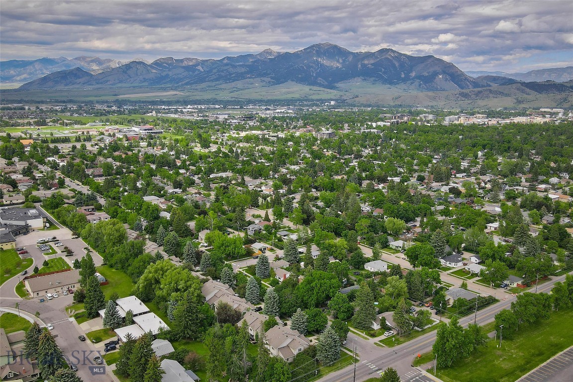 Willow Creek Condo - Residential
