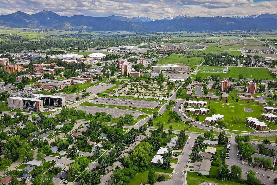 Willow Creek Condo - Residential