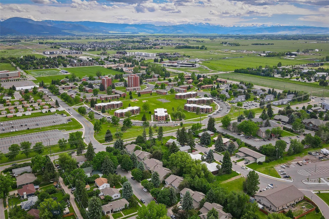 Willow Creek Condo - Residential