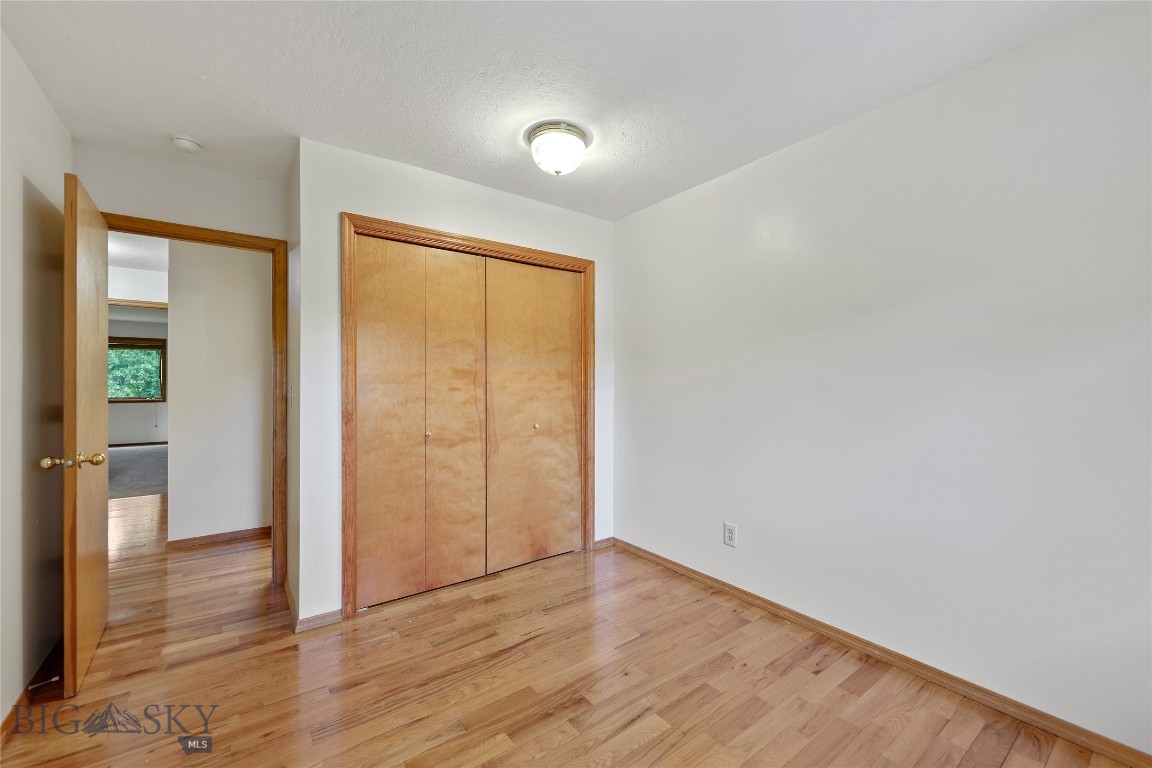 Willow Creek Condo - Residential