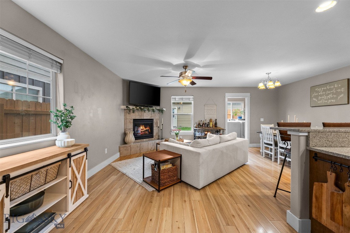 Oak Springs - Residential