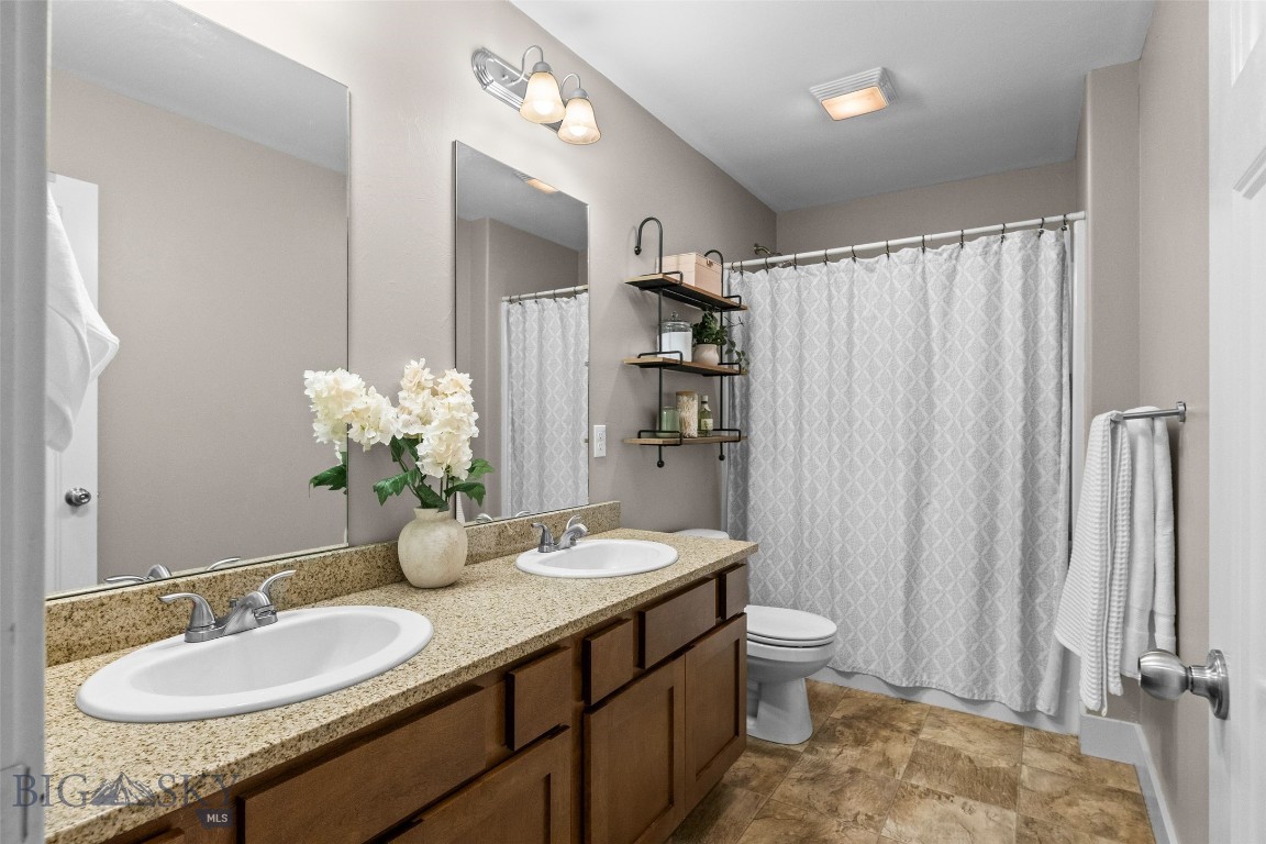 Oak Springs - Residential