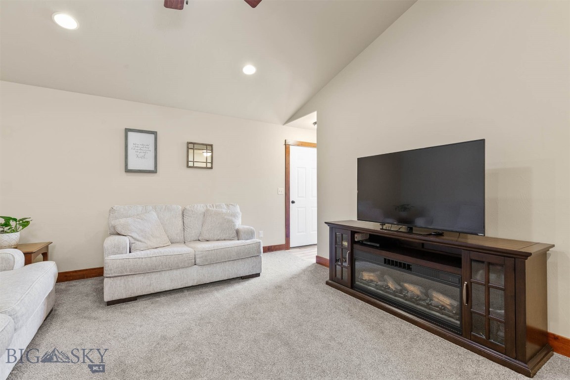 Diamond Estates - Residential
