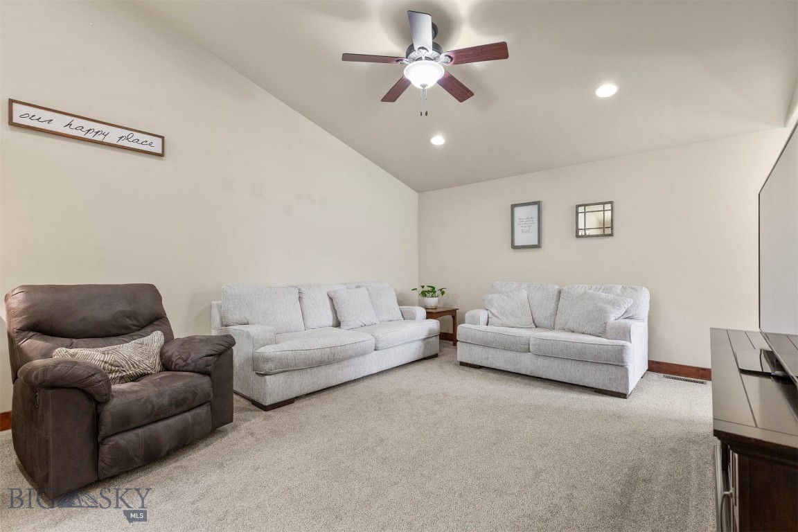 Diamond Estates - Residential