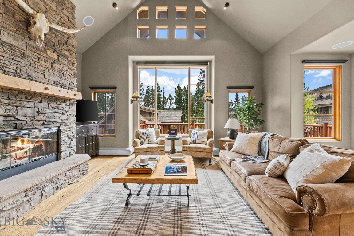 Cowboy Heaven - Residential