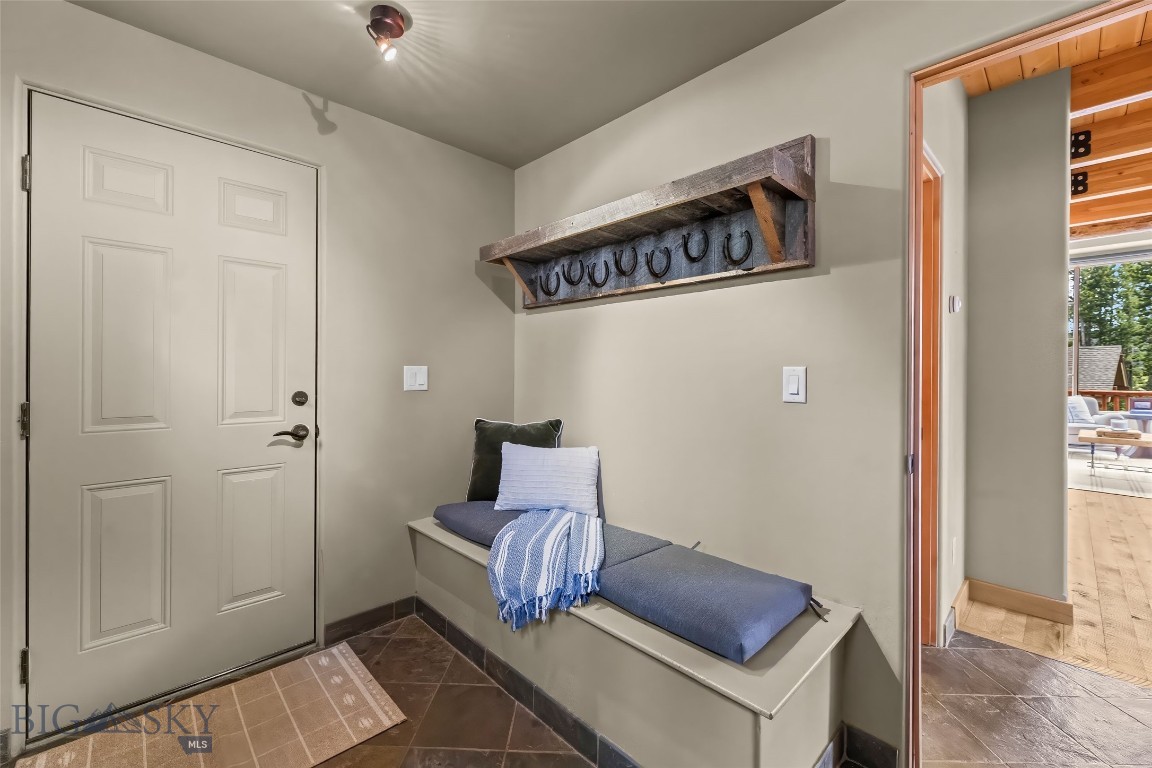 Cowboy Heaven - Residential
