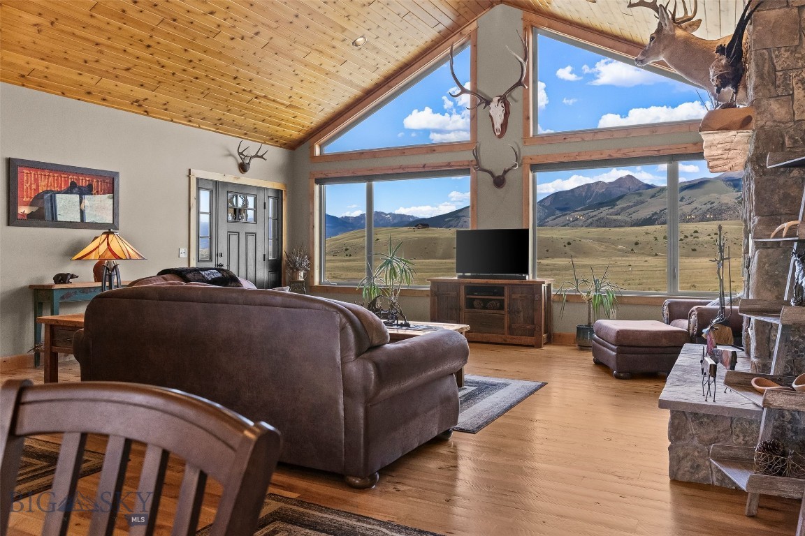 Hidden Valley - Residential