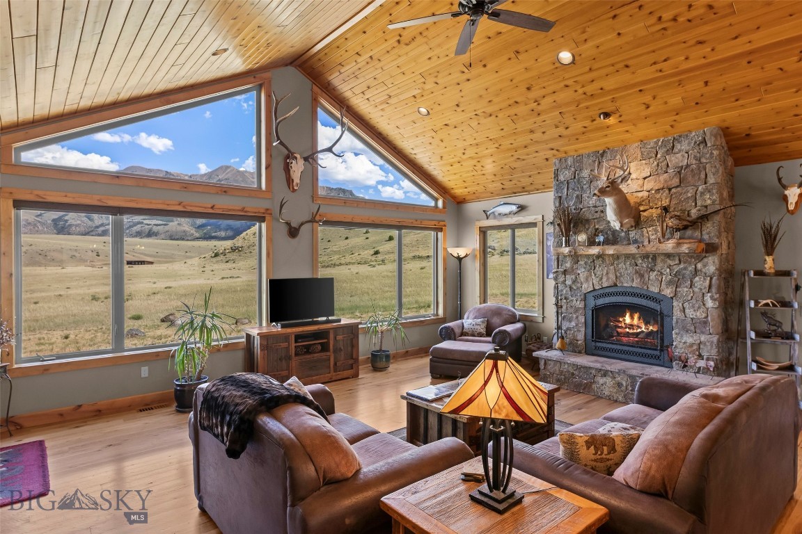 Hidden Valley - Residential