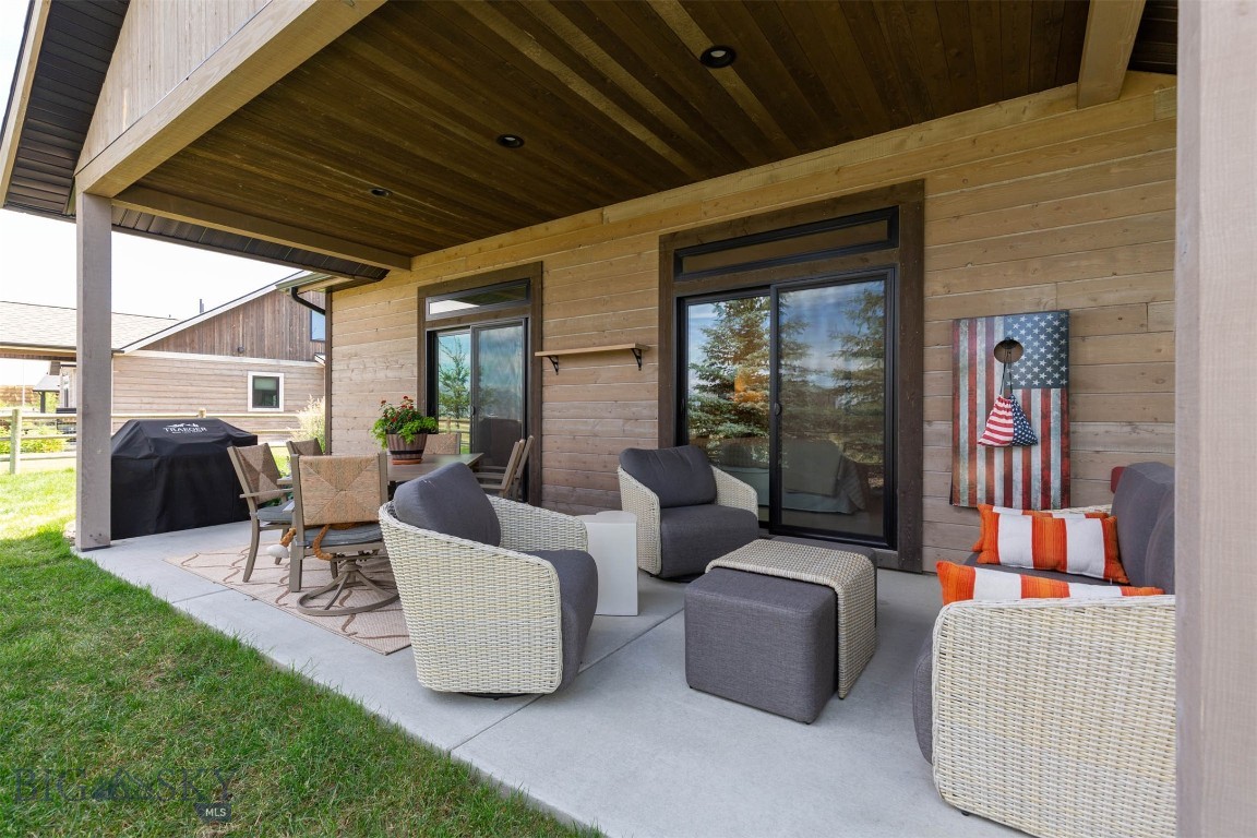 White Horse Ranch - Residential