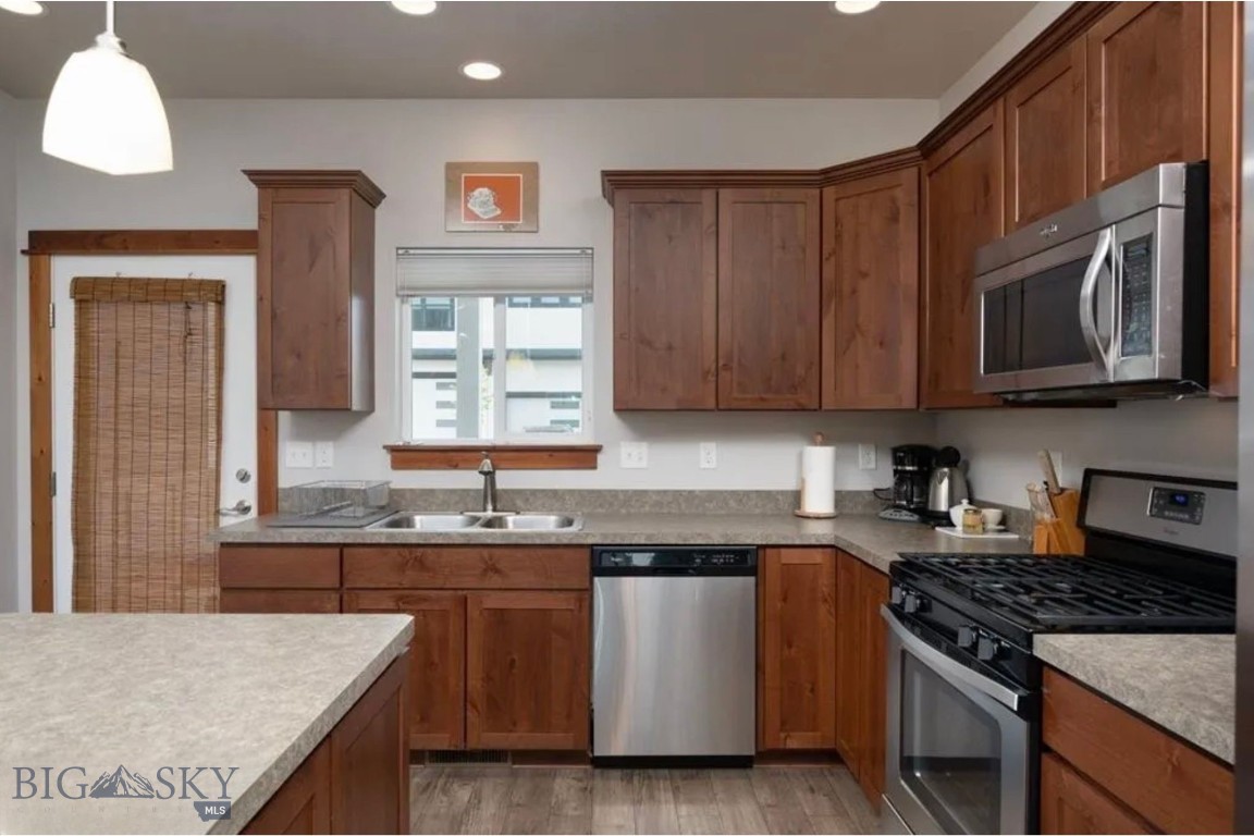 Oak Meadows - Residential