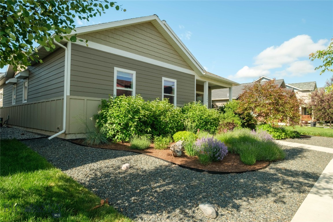 Oak Meadows - Residential