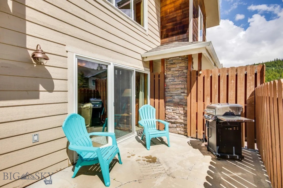 Cedar Creek Condo - Residential