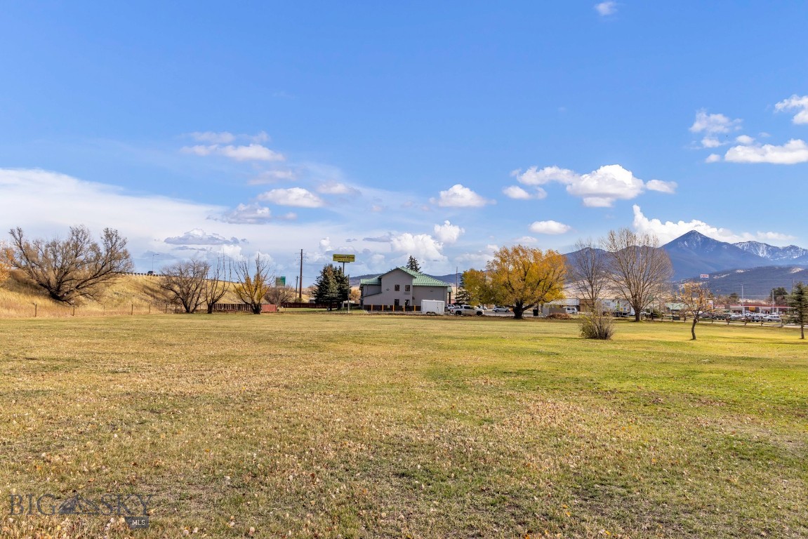 Acreville Addition - Land