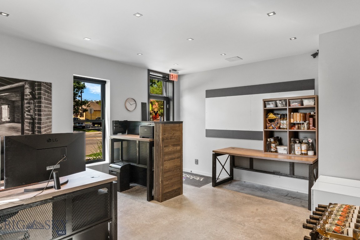 Rouse Additions - Commercial Sale